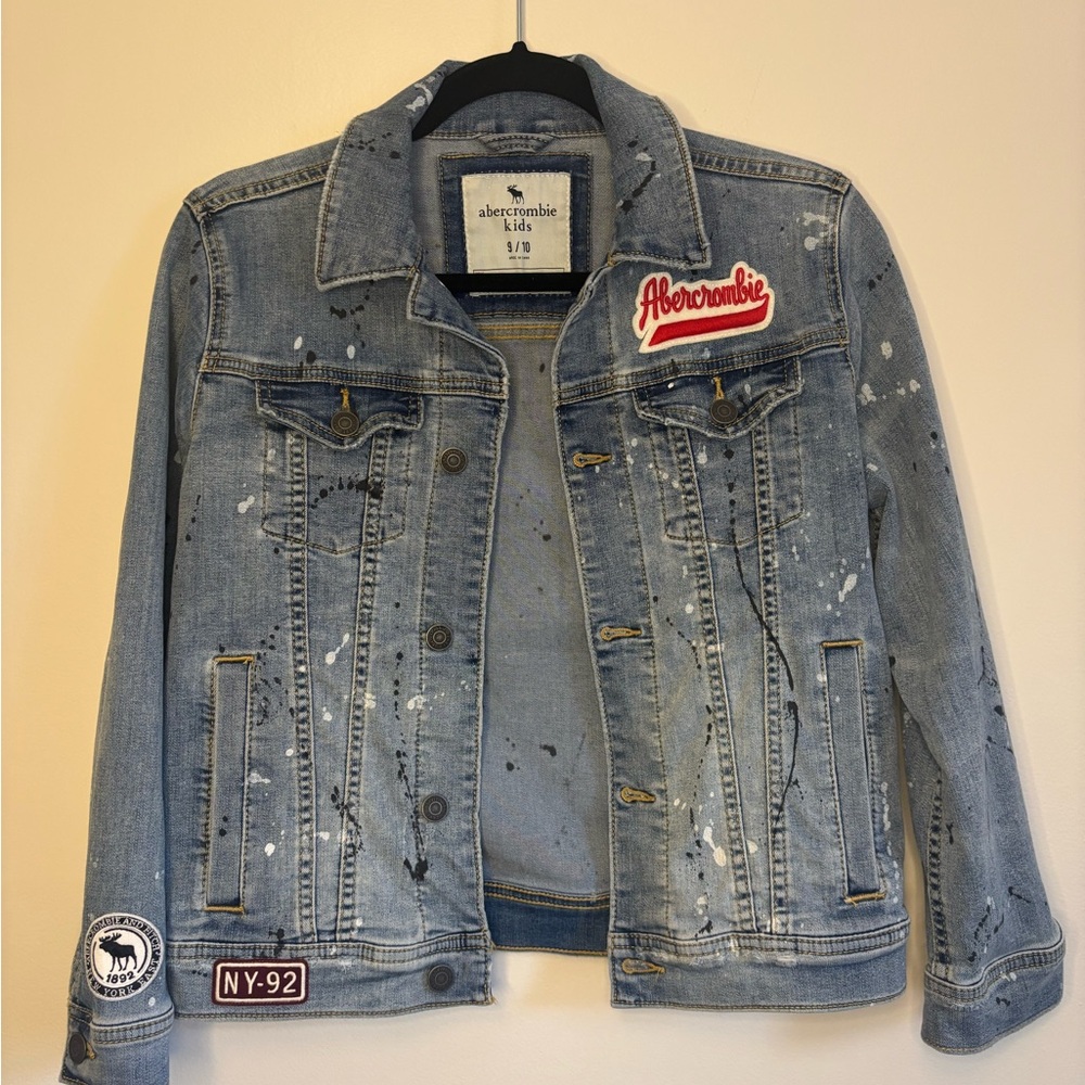 Abercrombie Kids Paint Splatter Denim Jacket Blue Moose Patches Size 9/10